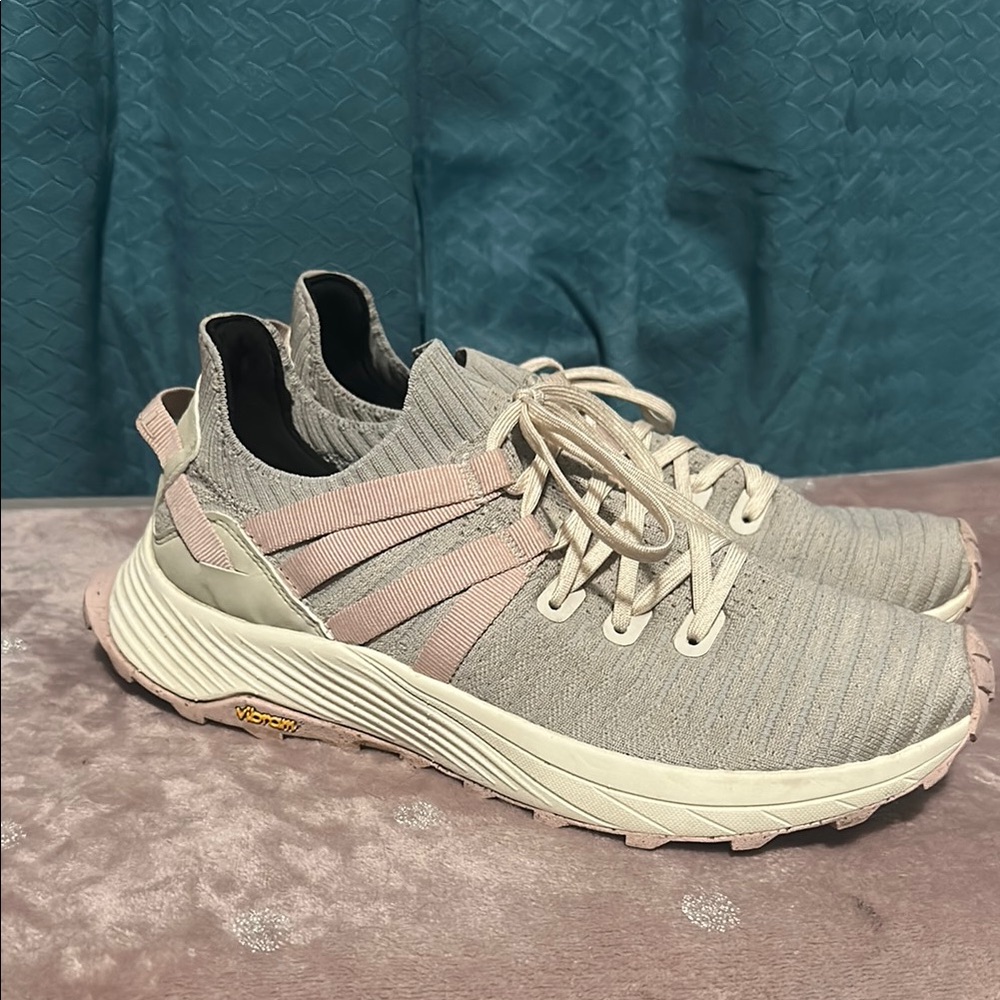 Women’s Merrell Embark Lace Sneaker